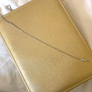 Kendra Scott drop necklace